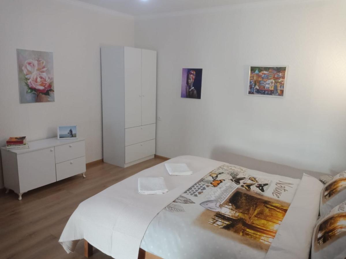 Kacharava Apartments Тбилиси Экстерьер фото