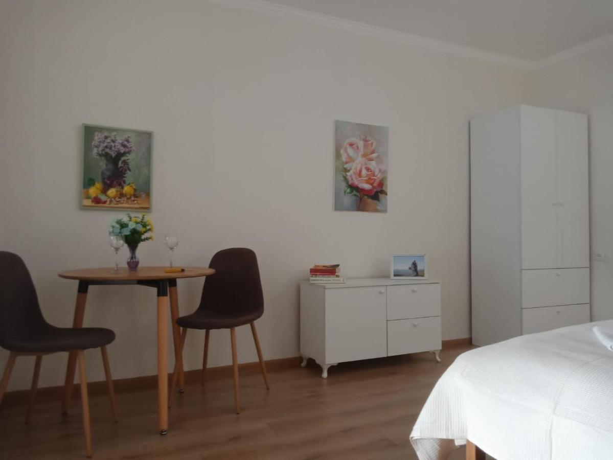 Kacharava Apartments Тбилиси Экстерьер фото