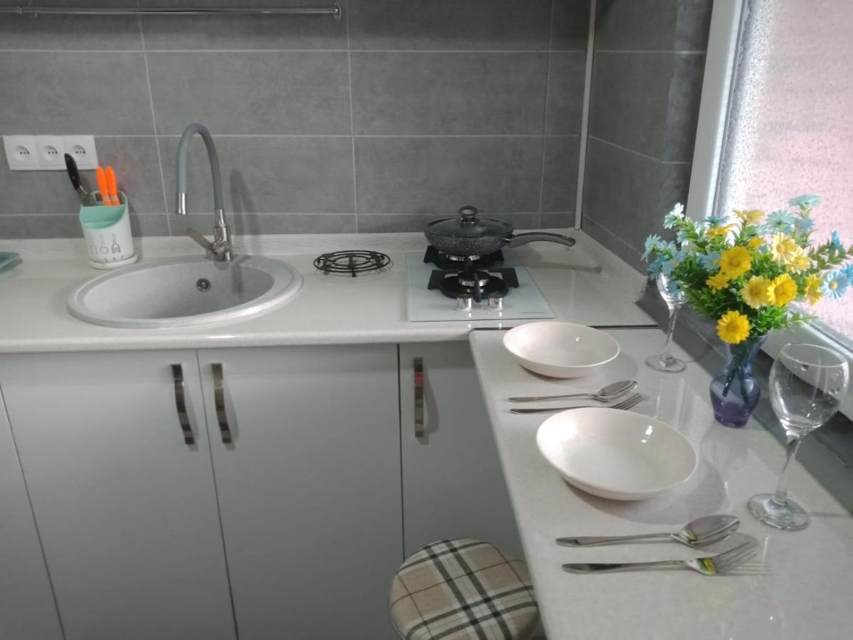 Kacharava Apartments Тбилиси Экстерьер фото
