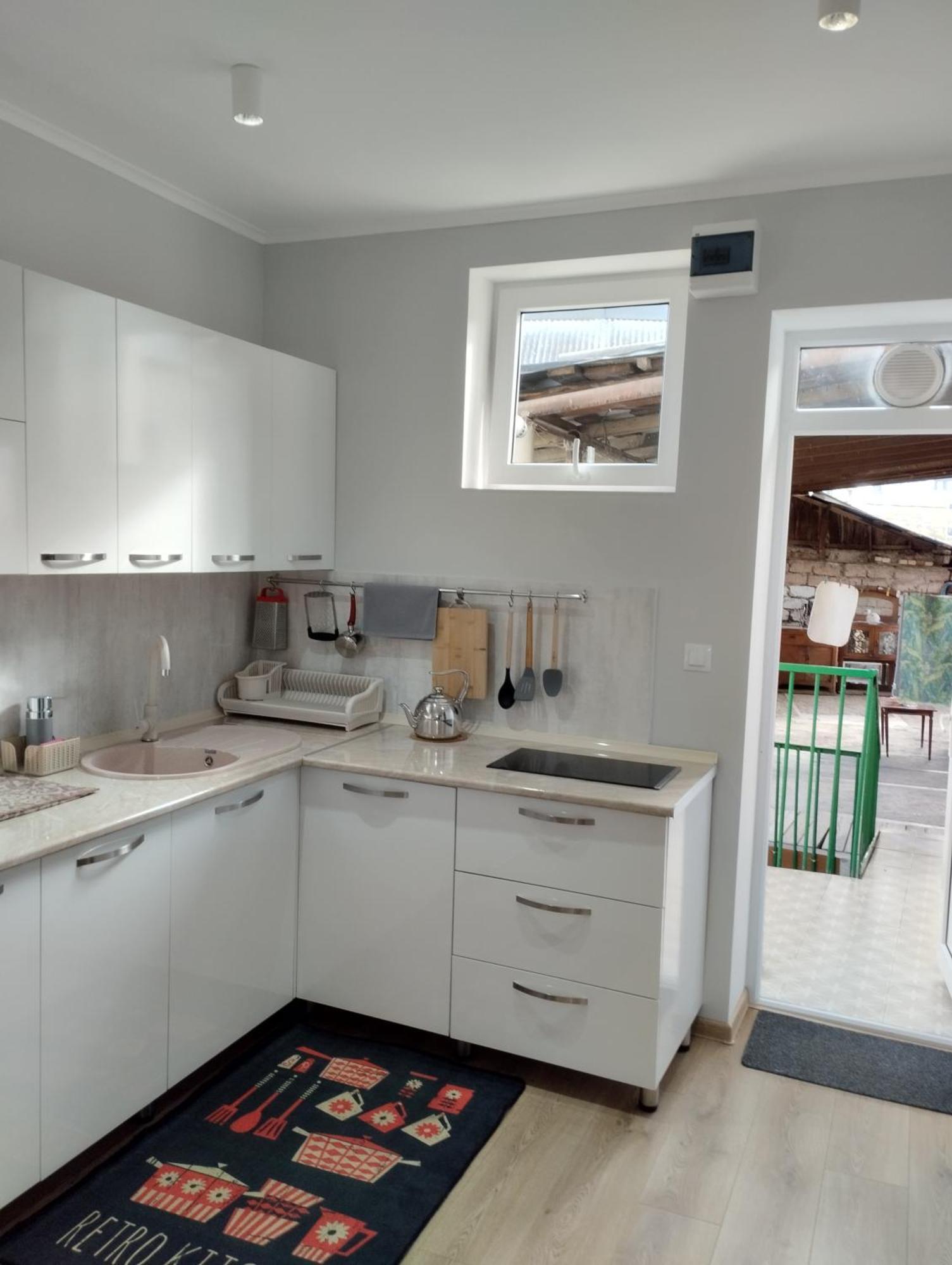 Kacharava Apartments Тбилиси Номер фото